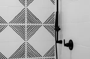 7335 & 7335B 21st Ave NE, Seattle, WA 98115 - Photo 36