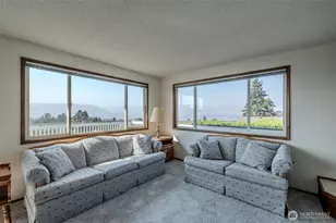 1810 9th St NE, East Wenatchee, WA 98802 - Photo 4