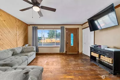 1610 M Street NE, Auburn, WA 98002 - Photo 6