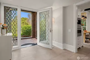 718 E Aloha St, Seattle, WA 98102 - Photo 18