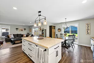 11107 212th St E, Graham, WA 98338 - Photo 16