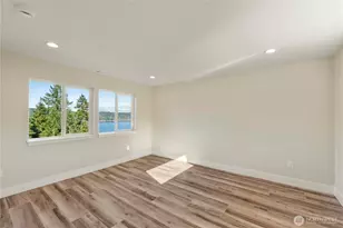 320 E 4th St, Union, WA 98592 - Photo 28