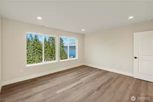 320 E 4th St, Union, WA 98592 - Photo 18