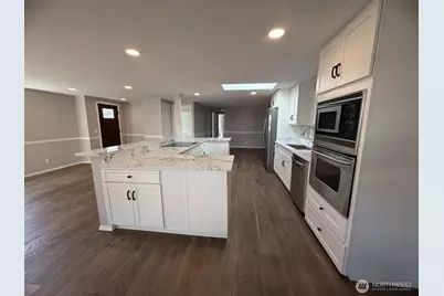 5804 258th St Court E, Graham, WA 98338 - Photo 10