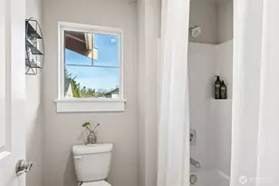 639 SE 11th Pl, North Bend, WA 98045 - Photo 14