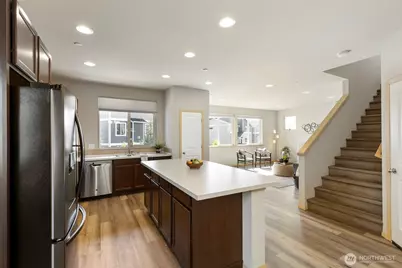 1060 Banyan Street, Bremerton, WA 98310 - Photo 16