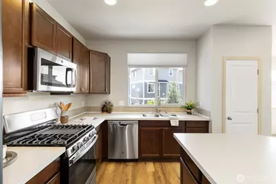 1060 Banyan Street, Bremerton, WA 98310 - Photo 12