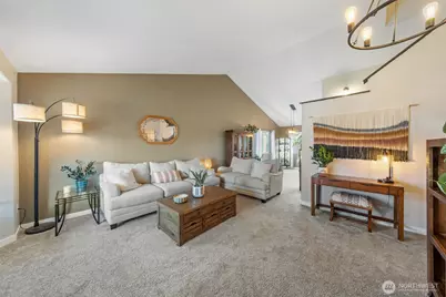 18402 109th Street Ct E, Bonney Lake, WA 98391 - Photo 6