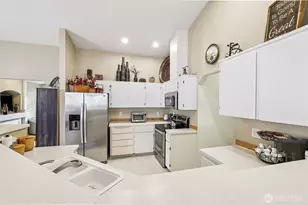 8701 198th St E, Spanaway, WA 98387 - Photo 12