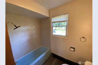 2312 38th Avenue, Longview, WA 98632 - Photo 8