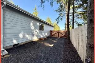 611 Weatherwax Loop NE, Ocean Shores, WA 98569 - Photo 10