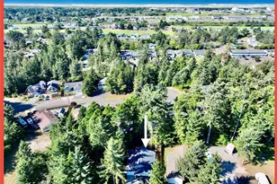 611 Weatherwax Loop NE, Ocean Shores, WA 98569 - Photo 2