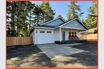 611 Weatherwax Loop NE, Ocean Shores, WA 98569 - Photo 2