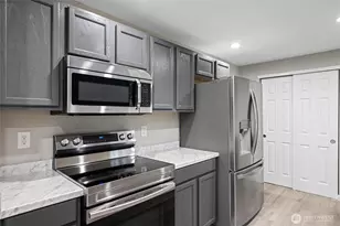 18826 94th Dr NW, Stanwood, WA 98292 - Photo 14