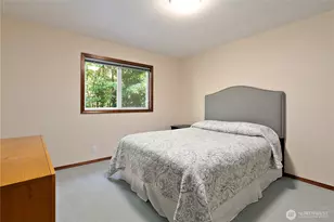 5023 Cooper Point Rd NW, Olympia, WA 98502 - Photo 12