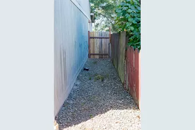 4044 S Puget Sounds Avenue, Tacoma, WA 98409 - Photo 12