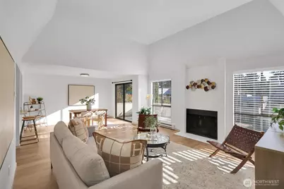 10218 NE 16th Street #Q-7, Bellevue, WA 98004 - Photo 4