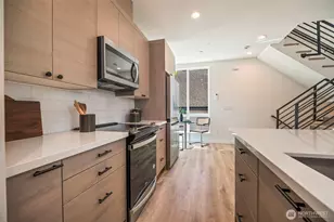 115 22nd Ave, Seattle, WA 98122 - Photo 14