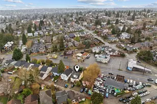 7842 Lake City Way NE, Seattle, WA 98115 - Photo 36