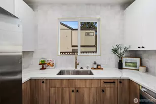 6344 37th Ave SW, Seattle, WA 98126 - Photo 18