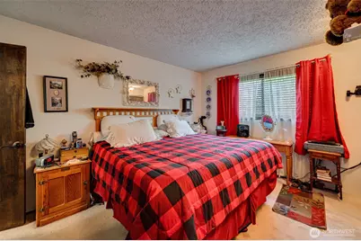 1415 Cloverdale Road, Kalama, WA 98625 - Photo 16