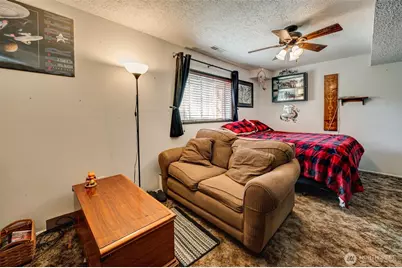 1415 Cloverdale Road, Kalama, WA 98625 - Photo 24