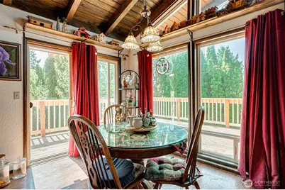 1415 Cloverdale Road, Kalama, WA 98625 - Photo 10