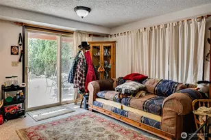 1415 Cloverdale Rd, Kalama, WA 98625 - Photo 22