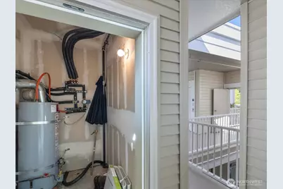 17426 Bothell Way NE #A-407, Bothell, WA 98011 - Photo 26