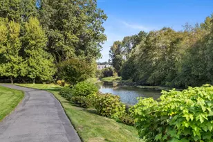 17426 Bothell Way NE, Bothell, WA 98011 - Photo 30