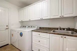 8124 Comox Rd, Blaine, WA 98230 - Photo 20