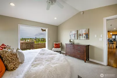 8124 Comox Rd, Blaine, WA 98230 - Photo 14