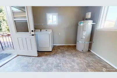 1104 Walnut Street, Bremerton, WA 98310 - Photo 12