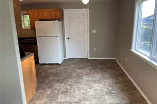 1104 Walnut St, Bremerton, WA 98310 - Photo 10