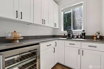 21016 67th Street Ct E, Bonney Lake, WA 98391 - Photo 8