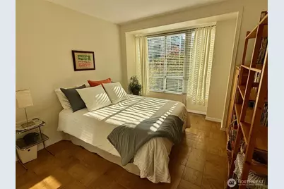 1221 Minor Avenue #410, Seattle, WA 98101 - Photo 18