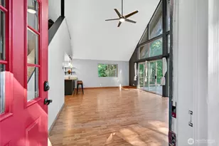 196 Sudden Valley Dr, Bellingham, WA 98229 - Photo 2