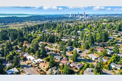 12455 SE 26th Place, Bellevue, WA 98005 - Photo 6