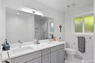 12455 SE 26th Pl, Bellevue, WA 98005 - Photo 20