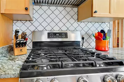 20204 9th Avenue S, Des Moines, WA 98198 - Photo 6