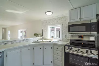 1908 W Marina Drive #9, Moses Lake, WA 98837 - Photo 16