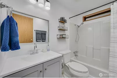 100 Crestview Drive, Port Angeles, WA 98362 - Photo 20