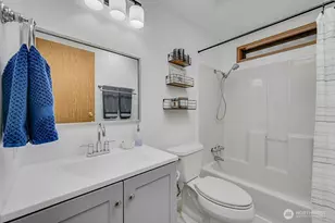 100 Crestview Dr, Port Angeles, WA 98362 - Photo 20