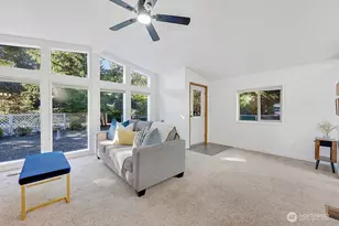 100 Crestview Dr, Port Angeles, WA 98362 - Photo 4