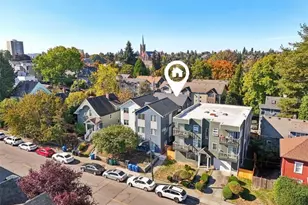 5259 Brooklyn Ave NE, Seattle, WA 98105 - Photo 2