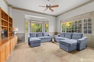 3829 E Lake Sammamish Shore Ln SE, Sammamish, WA 98075 - Photo 22