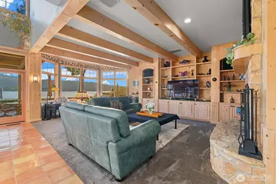 3829 E Lake Sammamish Shore Lane SE, Sammamish, WA 98075 - Photo 12