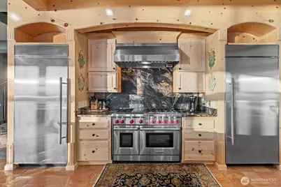 3829 E Lake Sammamish Shore Lane SE, Sammamish, WA 98075 - Photo 10