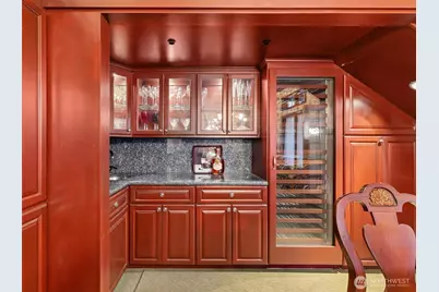 3829 E Lake Sammamish Shore Lane SE, Sammamish, WA 98075 - Photo 16