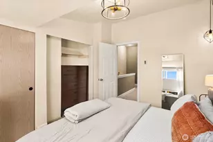 3224 21st Ave W, Seattle, WA 98199 - Photo 10